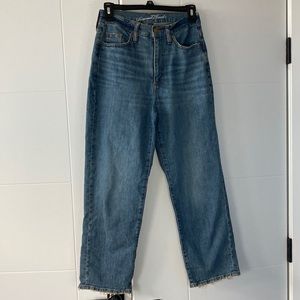 Universal Thread Blue Wide Leg/Crop Jeans - 2/26R